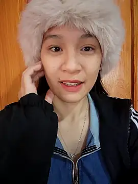 ChiecumBae online show from December 2, 2025, 1:55 am