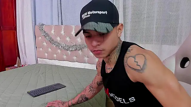 john mystic online show from November 29, 2025, 10:02 pm