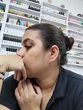 GabyMontenegro online show from March 3, 2026, 5:52 pm