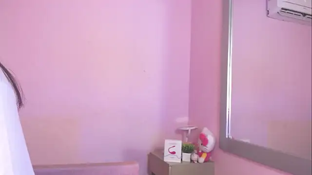 kiity horny  online show from December 22, 2025, 11:40 am