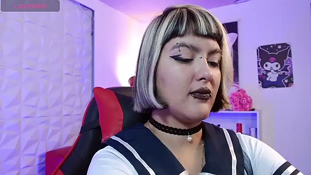 lil candy77 online show from March 24, 2026, 12:10 pm