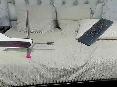 michelle perla online show from September 16, 2025, 7:15 pm