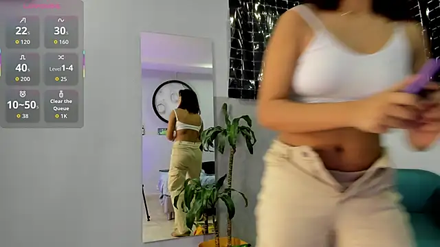 Sofia villareal online show from November 27, 2025, 12:40 pm