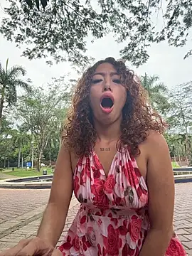 roxyrougee online show from February 12, 2026, 12:22 pm