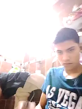 aispuro8505 online show from November 20, 2025, 7:41 am