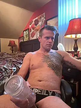 DILFiGuess11 online show from March 3, 2026, 5:41 pm