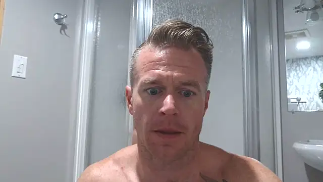 DILFiGuess11 online show from June 7, 2026, 5:38 pm