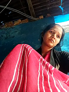 Jooli xx online show from November 6, 2025, 3:51 am