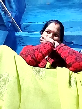 Jooli xx online show from December 2, 2025, 1:00 am