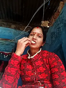 Jooli xx online show from February 27, 2026, 3:17 am