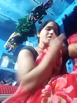 Jooli xx online show from March 14, 2026, 3:39 pm