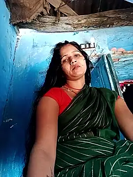 Jooli xx online show from March 29, 2026, 3:06 am