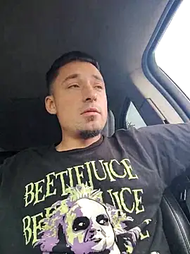 Snapshot of YoBlezz chatting on September 10, 2025, 10:54 pm YoBlezz online show from September 10, 2025, 10:54 pm