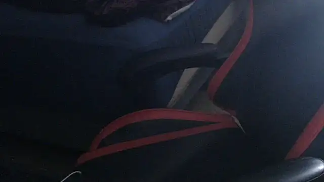 Snapshot of YoBlezz chatting on October 13, 2025, 5:18 am YoBlezz online show from October 13, 2025, 5:18 am