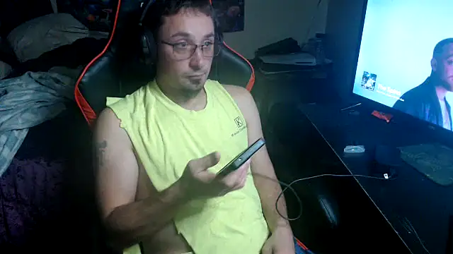 Snapshot of YoBlezz chatting on November 1, 2025, 4:58 am YoBlezz online show from November 1, 2025, 4:58 am