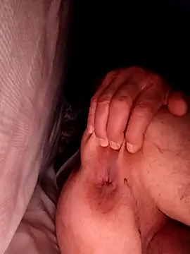 Snapshot of Meliwem12 chatting on November 27, 2025, 11:18 pm Meliwem12 online show from November 27, 2025, 11:18 pm