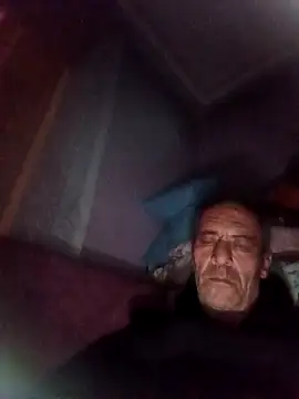 Snapshot of Meliwem12 chatting on February 20, 2026, 8:20 pm Meliwem12 online show from February 20, 2026, 8:20 pm