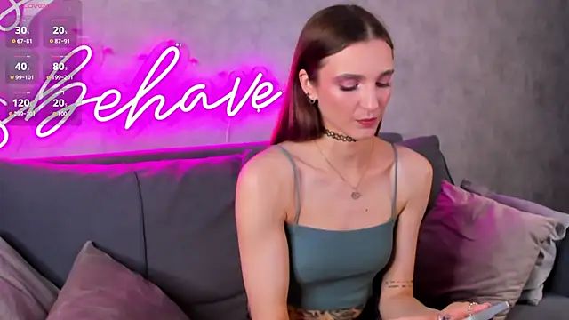 Snapshot of Alisha_Green chatting on October 7, 2025, 9:17 am Alisha Green online show from October 7, 2025, 9:17 am