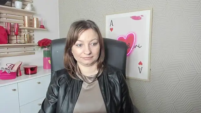 Snapshot of angelaSamt chatting on February 25, 2026, 6:34 am angelaSamt online show from February 25, 2026, 6:34 am