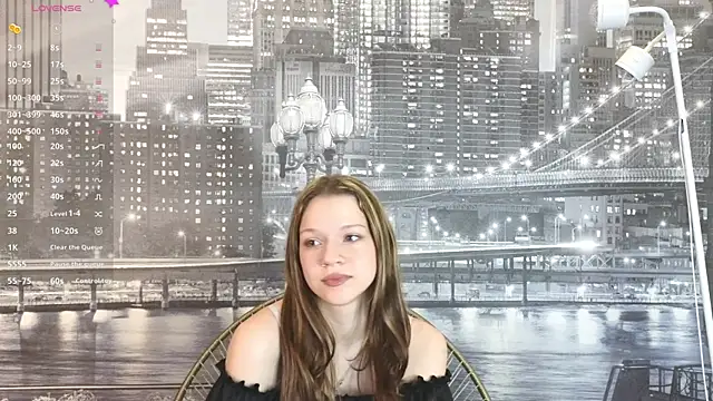 Snapshot of VelvetRisque chatting on May 21, 2026, 6:09 am VelvetRisque online show from May 21, 2026, 6:09 am