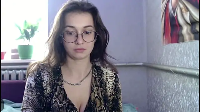 Snapshot of HotAnna2004 chatting on October 25, 2025, 1:18 pm HotAnna2004 online show from October 25, 2025, 1:18 pm