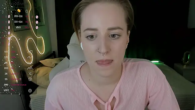 Alice Cire online show from December 14, 2025, 5:07 pm