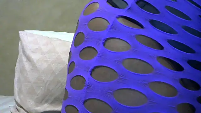 Sweetblcklips online show from March 1, 2026, 8:55 pm