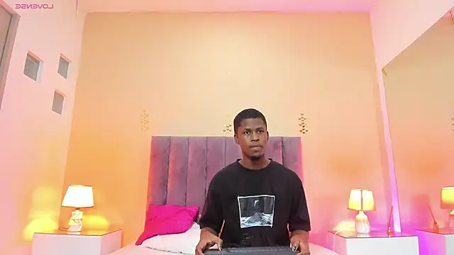 Kiaraa y Her Crazy online show from March 7, 2026, 3:58 am