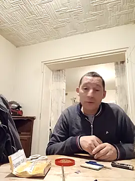 frederic198 online show from November 3, 2025, 5:58 pm