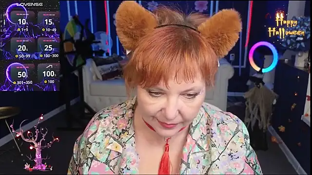 Kira Kenett online show from October 30, 2025, 12:50 pm