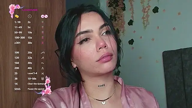 nina cat420 online show from April 9, 2026, 9:04 am