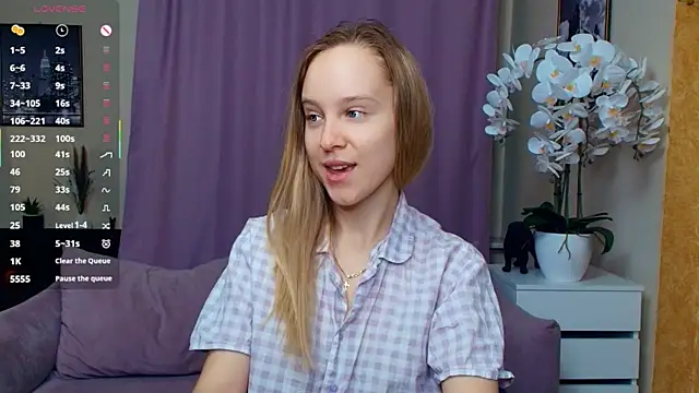 SoonMoor online show from April 9, 2026, 6:35 pm