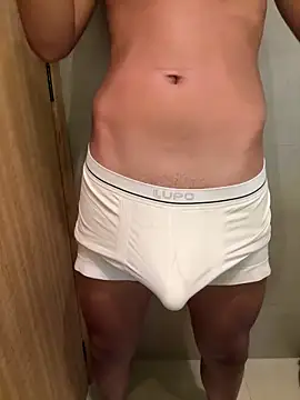 Snapshot of oconnnel chatting on September 11, 2025, 9:26 pm oconnnel online show from September 11, 2025, 9:26 pm