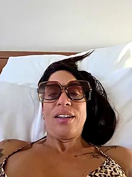 Snapshot of sexy7883 chatting on October 10, 2025, 4:50 pm sexy7883 online show from October 10, 2025, 4:50 pm