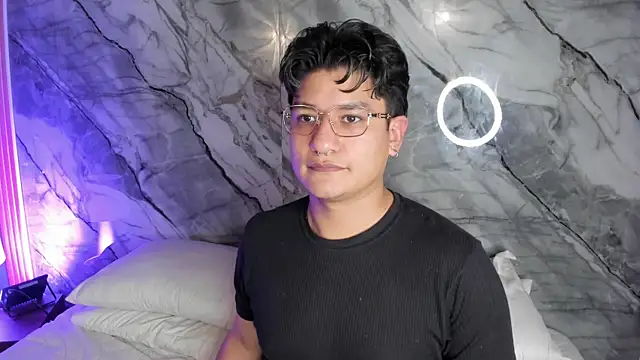 Dante Callahan online show from November 15, 2025, 8:16 pm