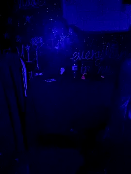 johnboones10 online show from November 27, 2025, 11:51 pm