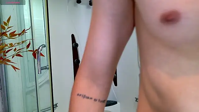 enzo steel online show from March 1, 2026, 8:22 pm