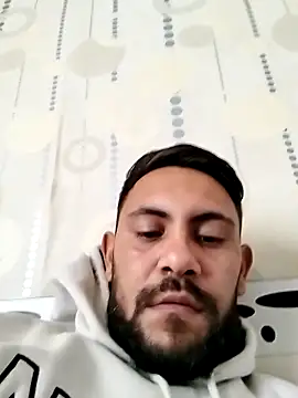 couplebest1 online show from September 12, 2025, 8:14 am