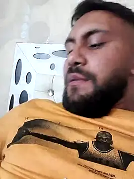 couplebest1 online show from September 20, 2025, 2:07 pm