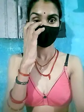 Snapshot of Nishaa_ji chatting on September 28, 2025, 10:37 pm Nishaa ji online show from September 28, 2025, 10:37 pm