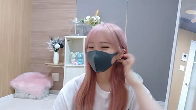 Una chan  online show from September 22, 2025, 10:34 pm