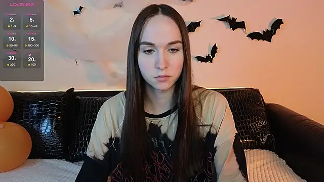 Angeel Kate online show from November 1, 2025, 7:27 pm