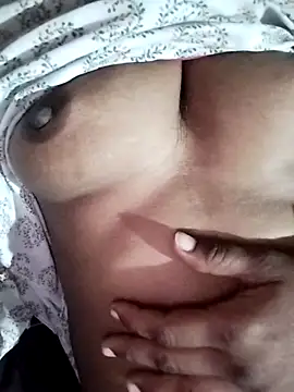 Snapshot of Beautiful-fun6 chatting on October 28, 2025, 2:42 pm Beautiful-fun6 online show from October 28, 2025, 2:42 pm