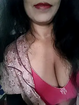 Deepa Sharma143 online show from November 24, 2025, 2:11 am