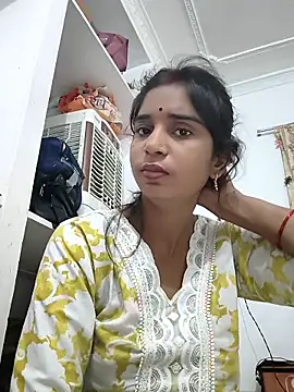 Hot-Soniya2 online show from January 15, 2026, 3:33 am