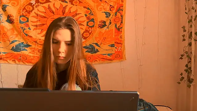 AliceCUNTach online show from March 22, 2026, 5:11 am