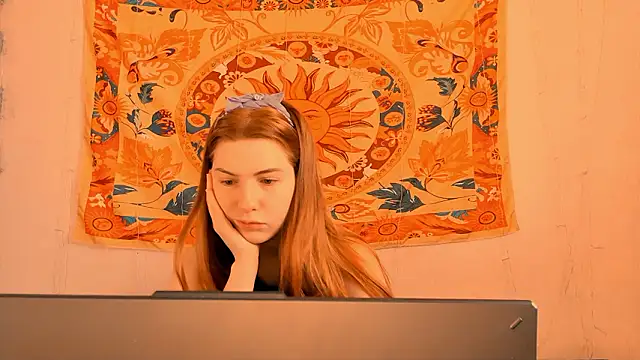 AliceCUNTach online show from March 30, 2026, 5:08 am