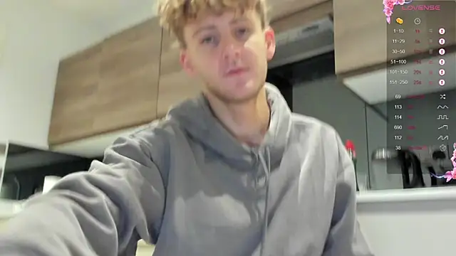 DominantAlex18 online show from January 13, 2026, 2:55 pm