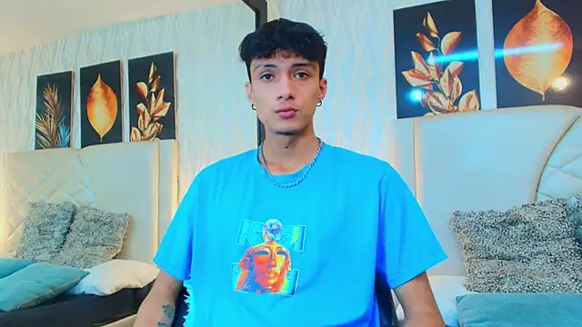 Lean Portman online show from September 26, 2025, 8:46 pm