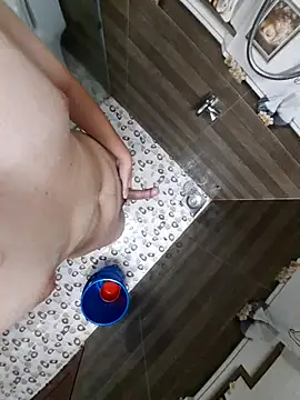 Snapshot of winter0cold_ chatting on October 10, 2025, 7:07 am winter0cold online show from October 10, 2025, 7:07 am